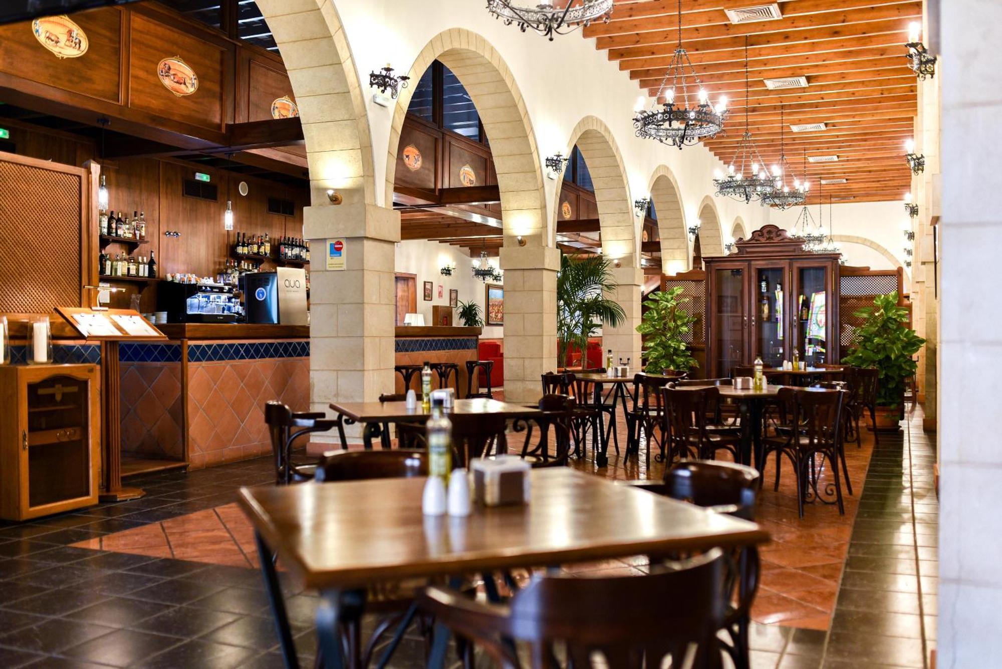 Hotel Alegria Bodega Real